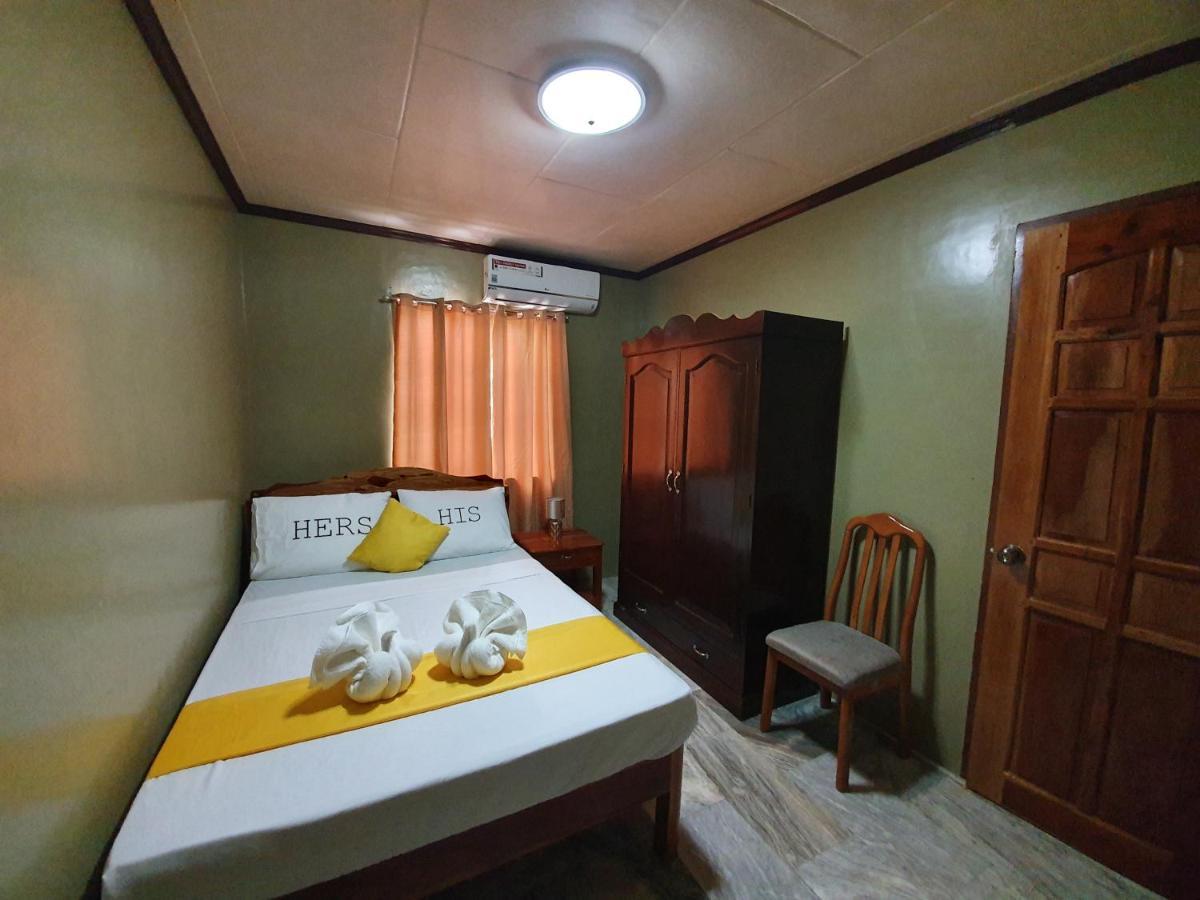 Dreamcatcher Hostel Moalboal Bagian luar foto